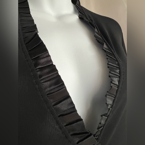 Diane von Furstenberg Iconic Wrap Dress size 8 Black - Picture 6 of 16